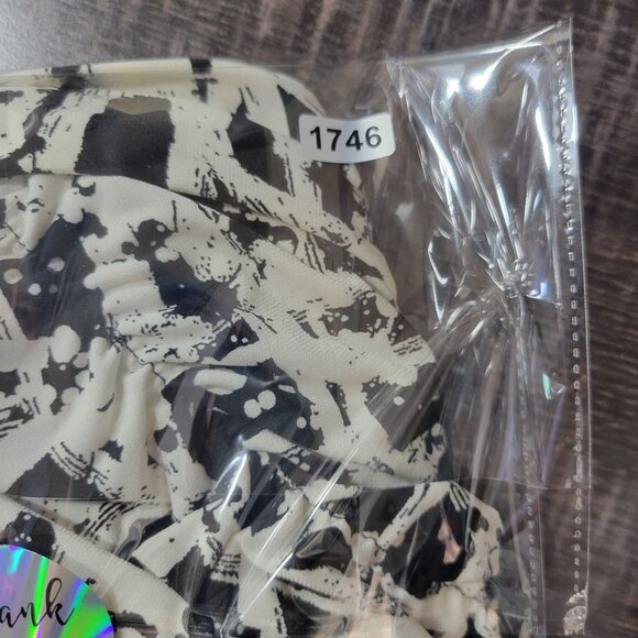 Style and Co Womens Petite XL Abstract Print Roll Tab Sleeve Blouse Black White - Picture 8 of 8